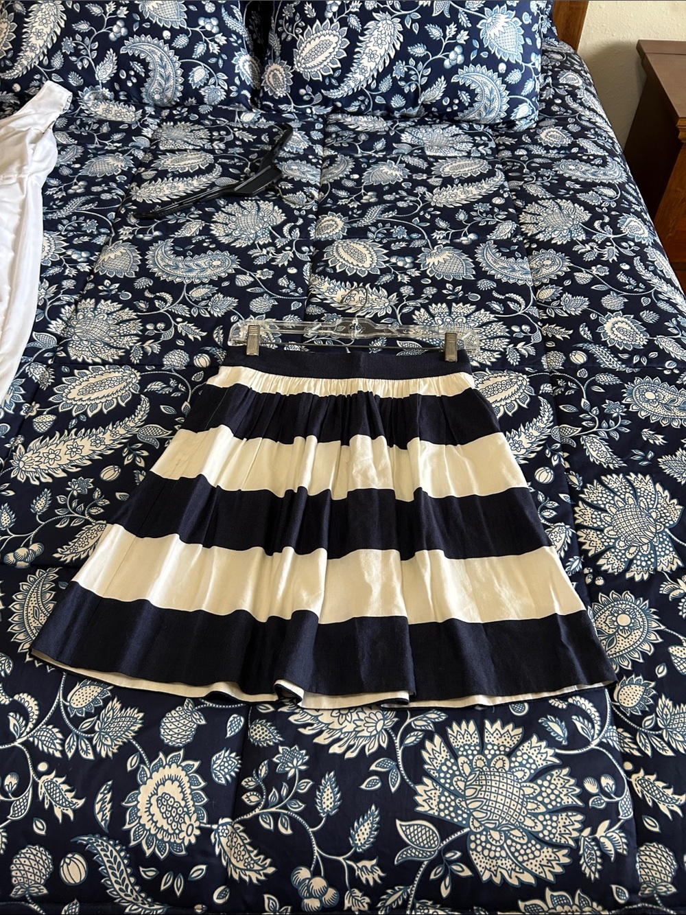 Banana Republic Linen blend Classic Navy & White gathered Mini Skirt PETITE 00